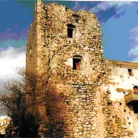 Der Turm von Rovies